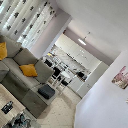 Endri'S Apartments Тирана Екстериор снимка
