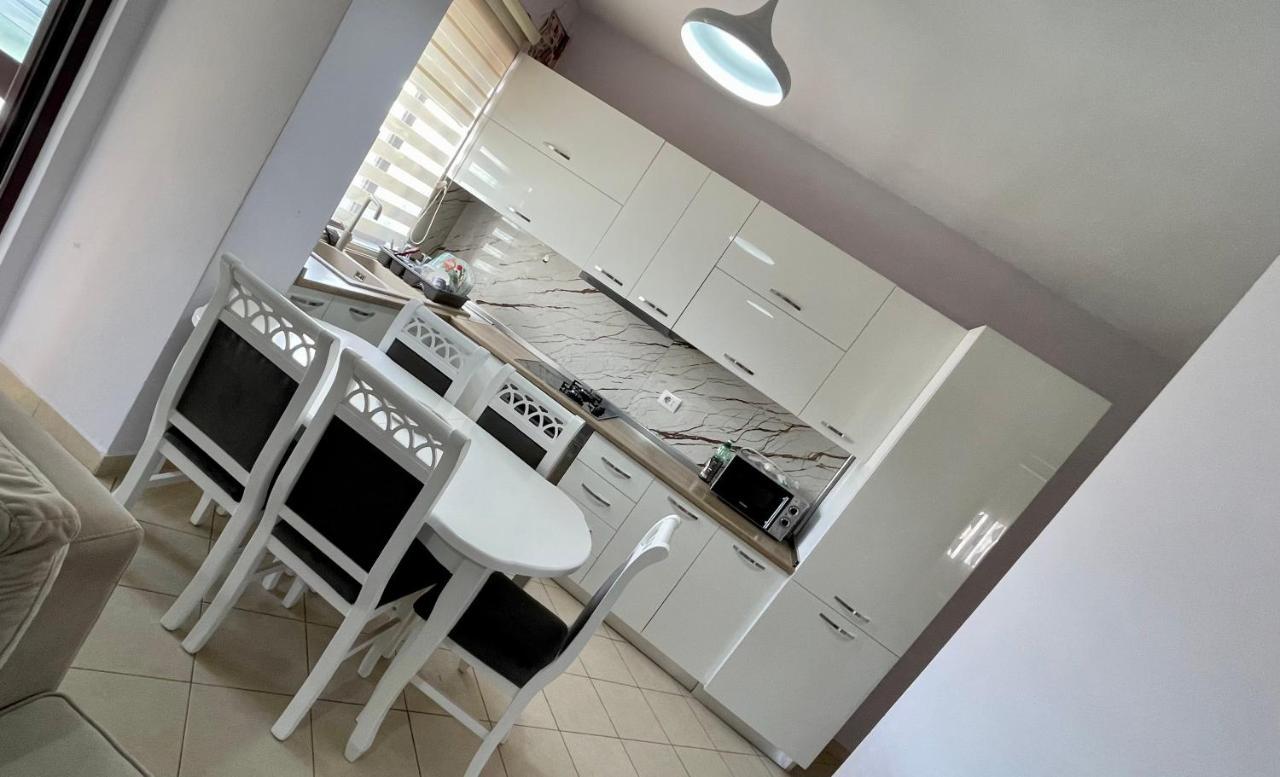 Endri'S Apartments Тирана Екстериор снимка